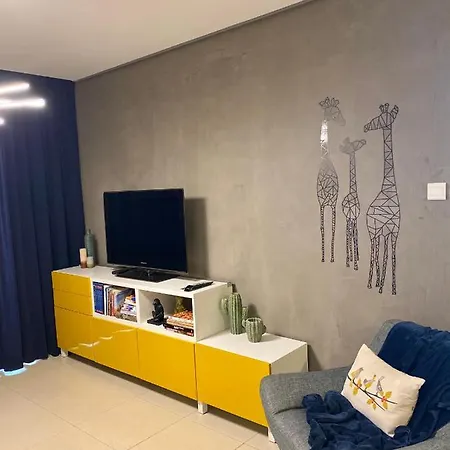 Fat Cow 101 * Lárnaka