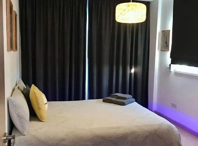 Апартаменти Fat Cow 101