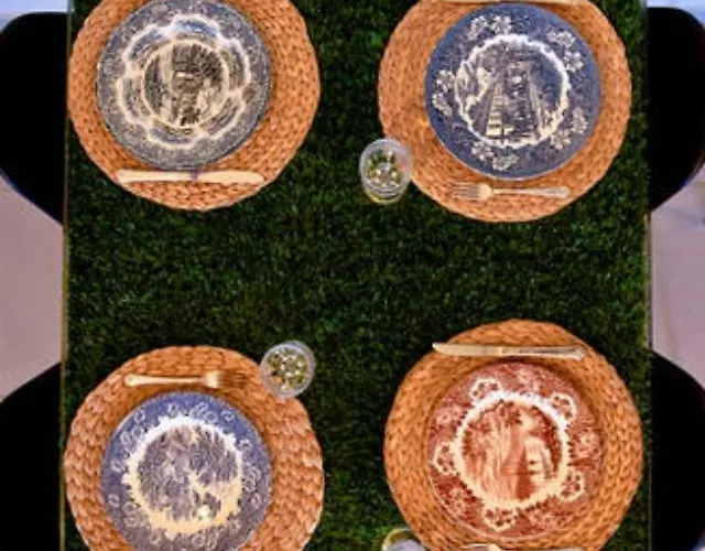 Апартаменти Fat Cow 101 Ларнака